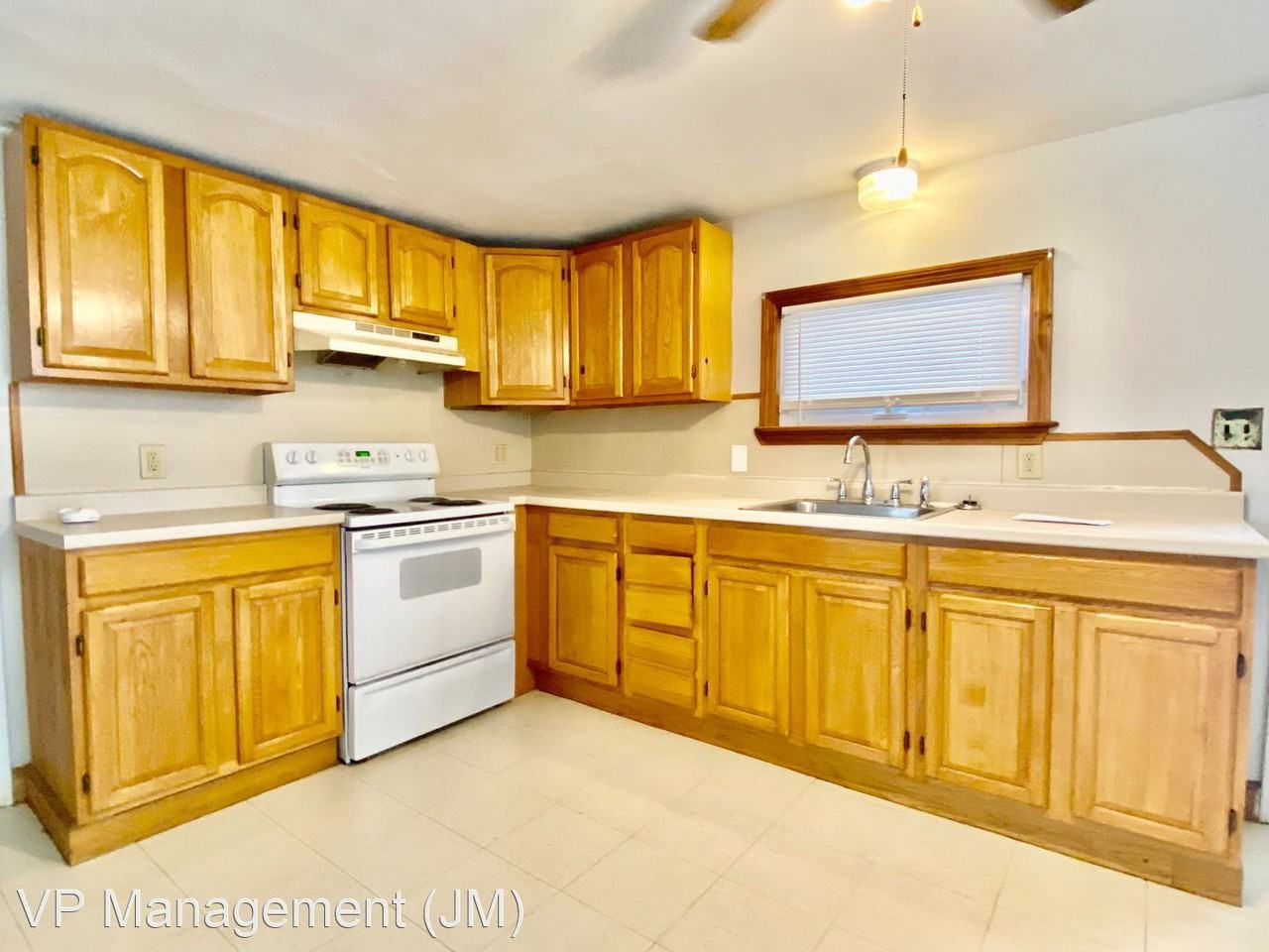 83 Thomas St - Photo 2 of 6