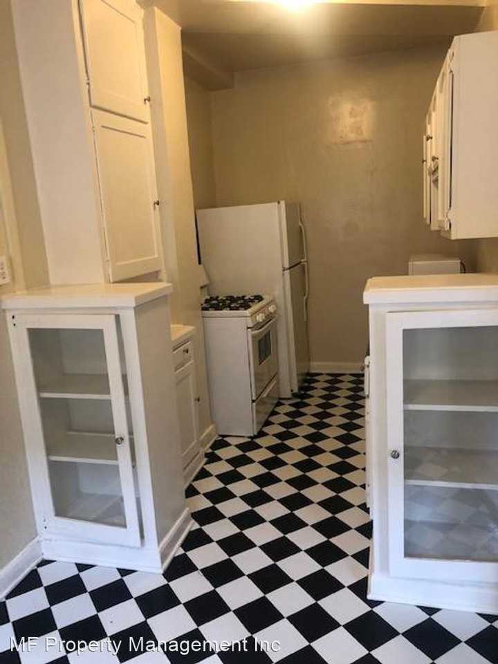 570 N. Kenmore Ave. - Photo 2 of 6