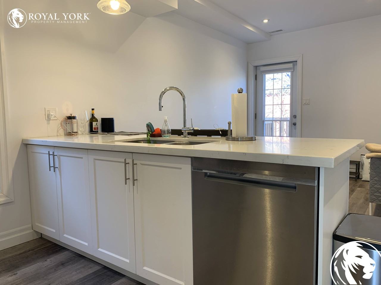 103 Cannon St E #2 - Photo 2 of 17