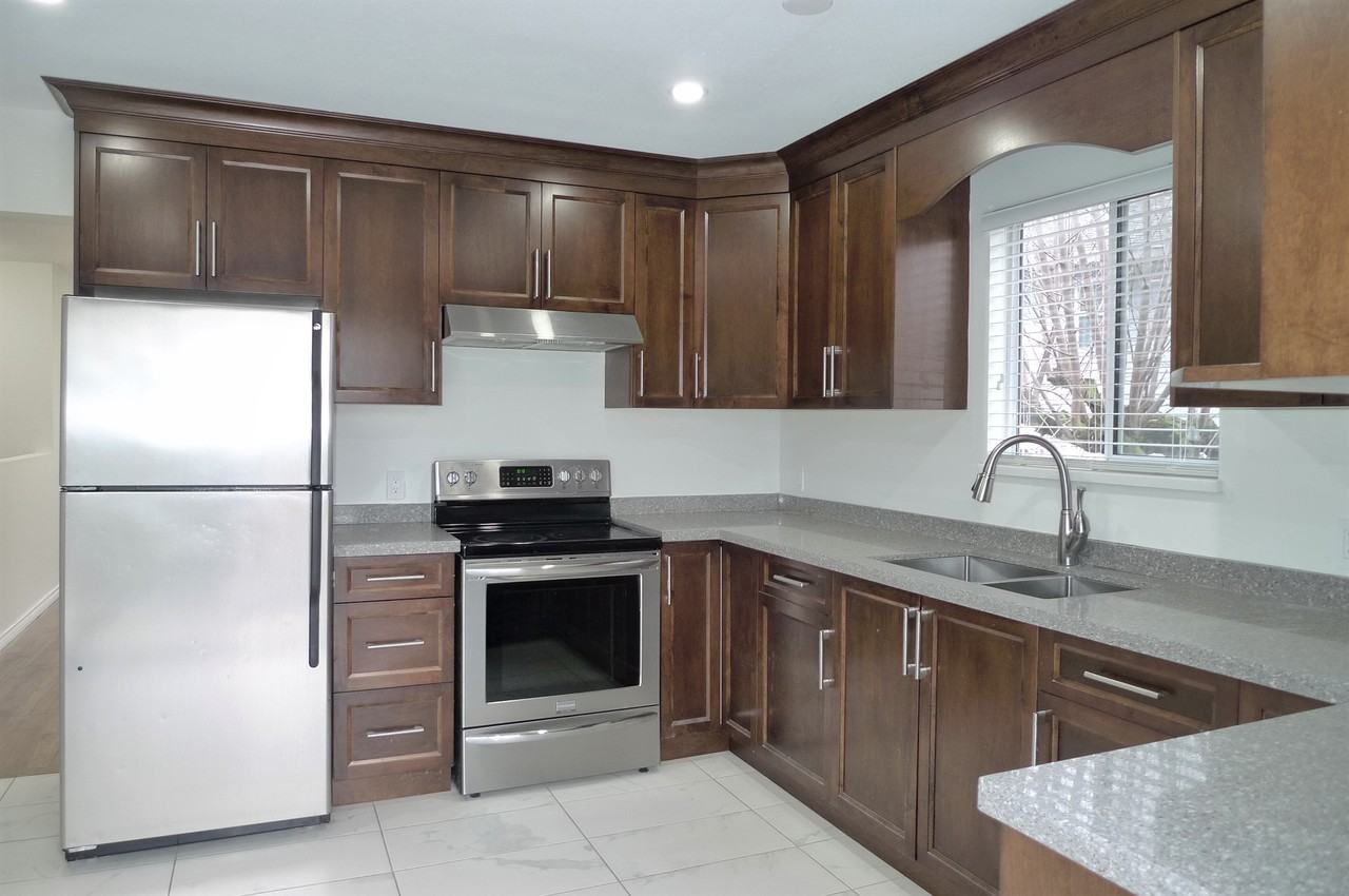 6646 Willoughby Way - Photo 2 of 20