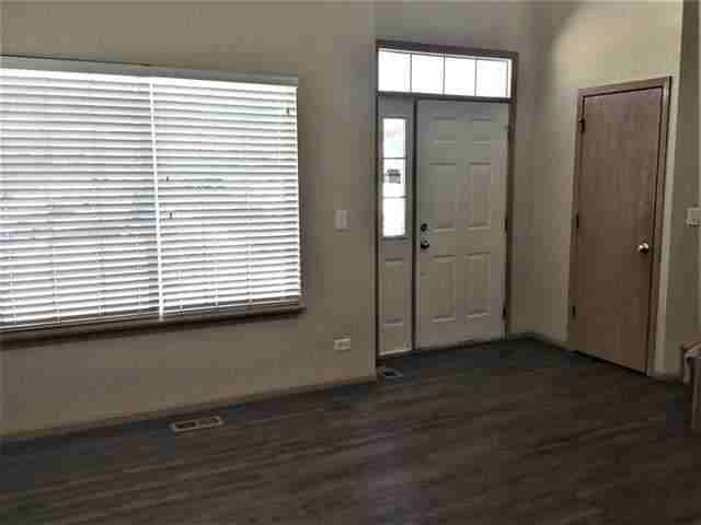 169 Holmes Pl - Photo 2 of 18