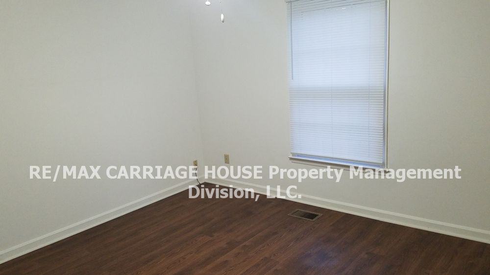 314 Woodlark Ct - Photo 3 of 21