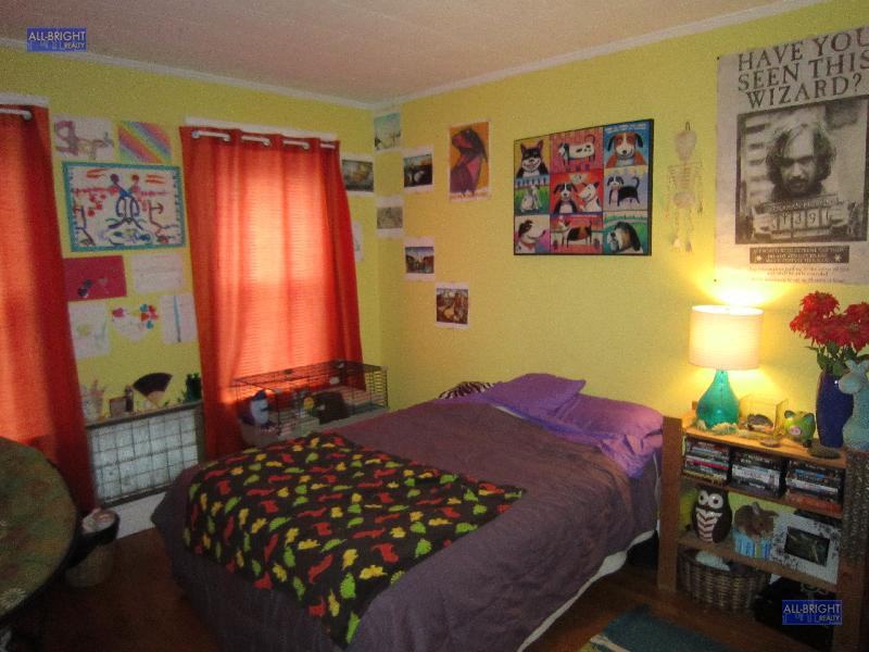 Market St. - Photo 3 of 13