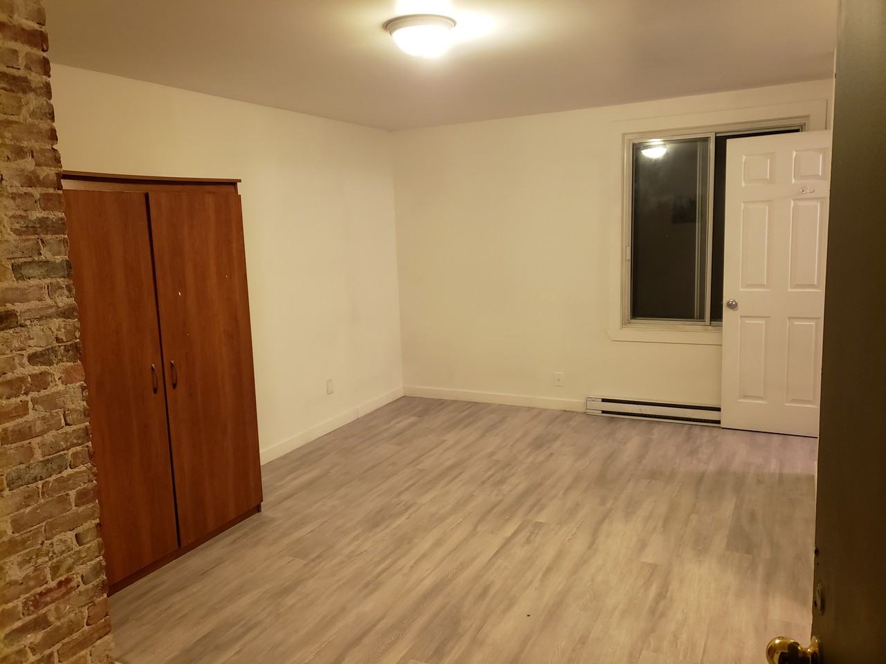 Chemin de la CôtedesNeiges & Rue Goyer, Montréal, QC H3S 1J1 Studio