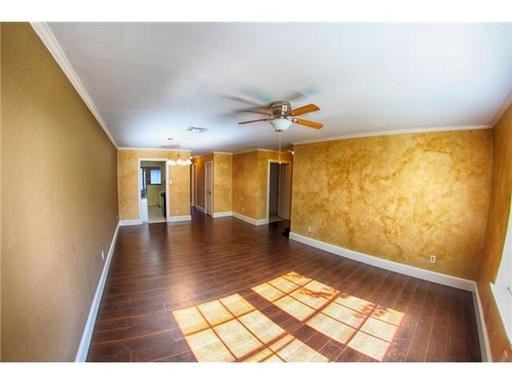 4 1 Main Pl - Photo 3 of 11