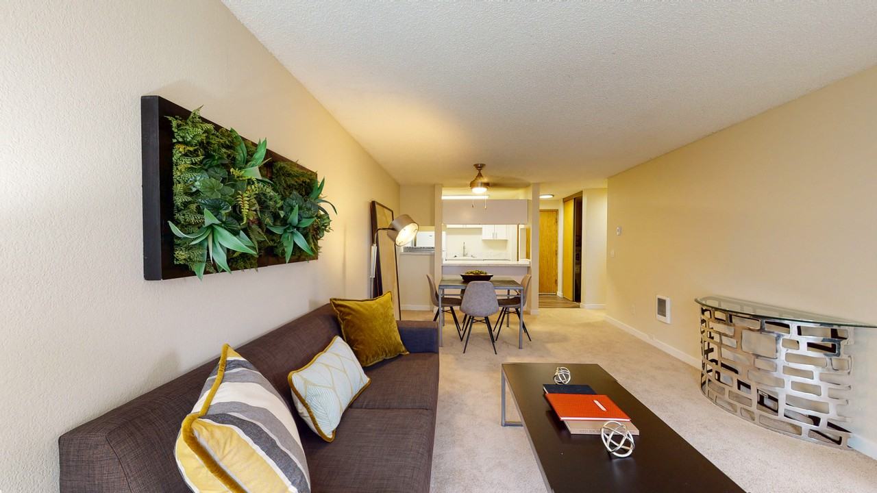 Willows Court Apartment Homes - Photo 7 of 41