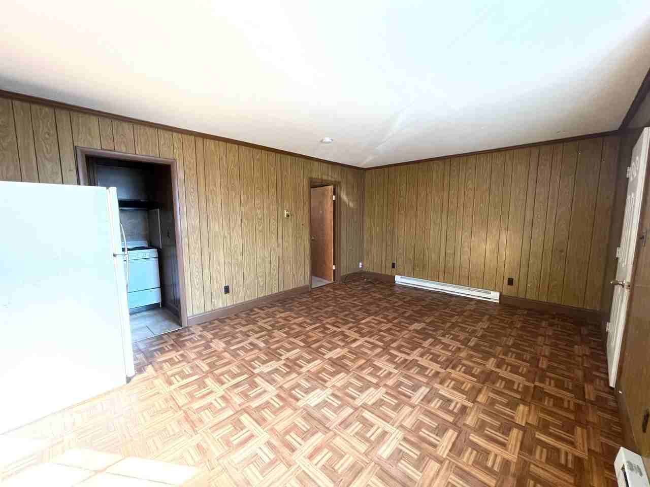 25390 Point Lookout Rd #3 - Photo 2 of 4