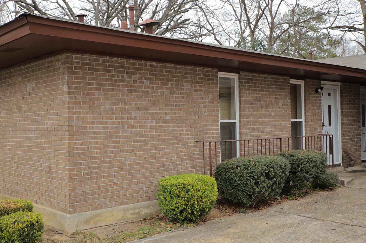 1842 Coral Ln #3 - Photo 2 of 12