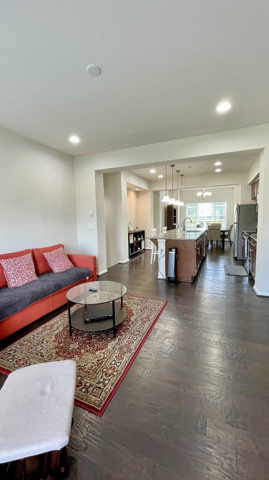 13518 44th Dr Se #4 - Photo 3 of 25