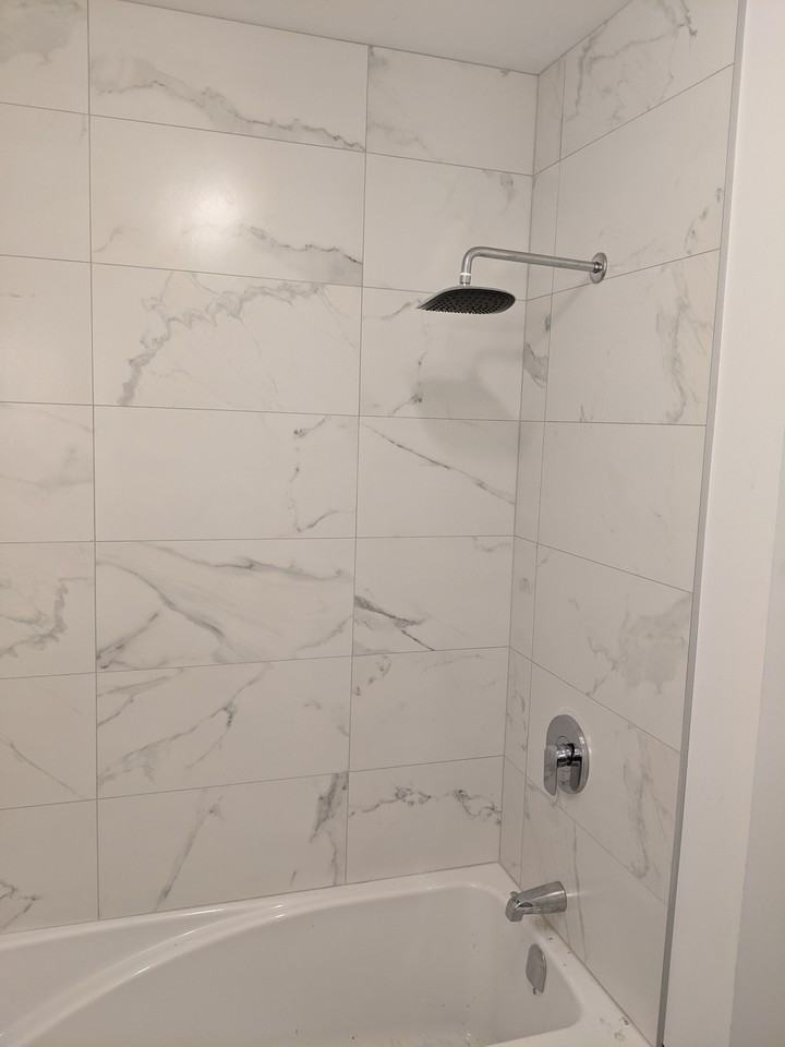 213 Rue Laval - Photo 2 of 7