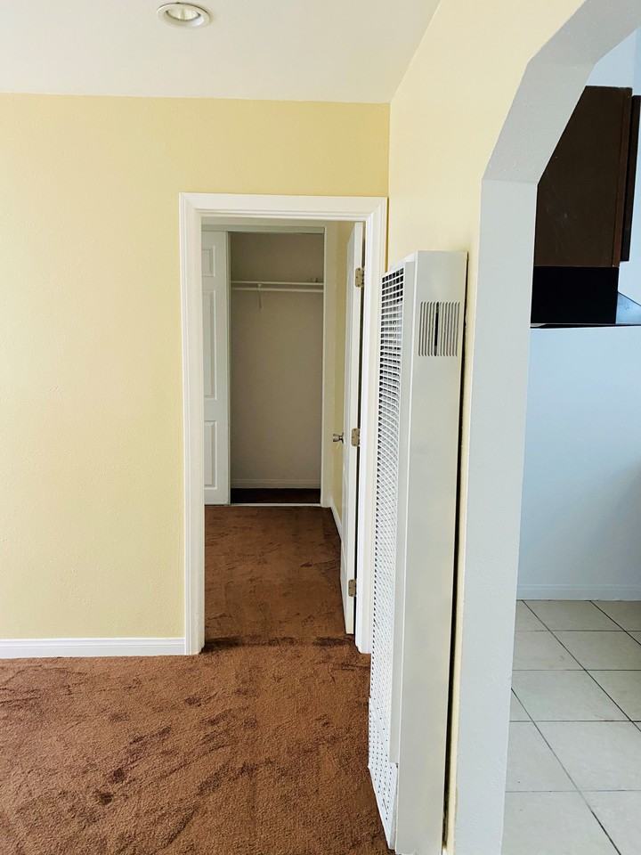 6508 Eastern Ave - Photo 3 of 6