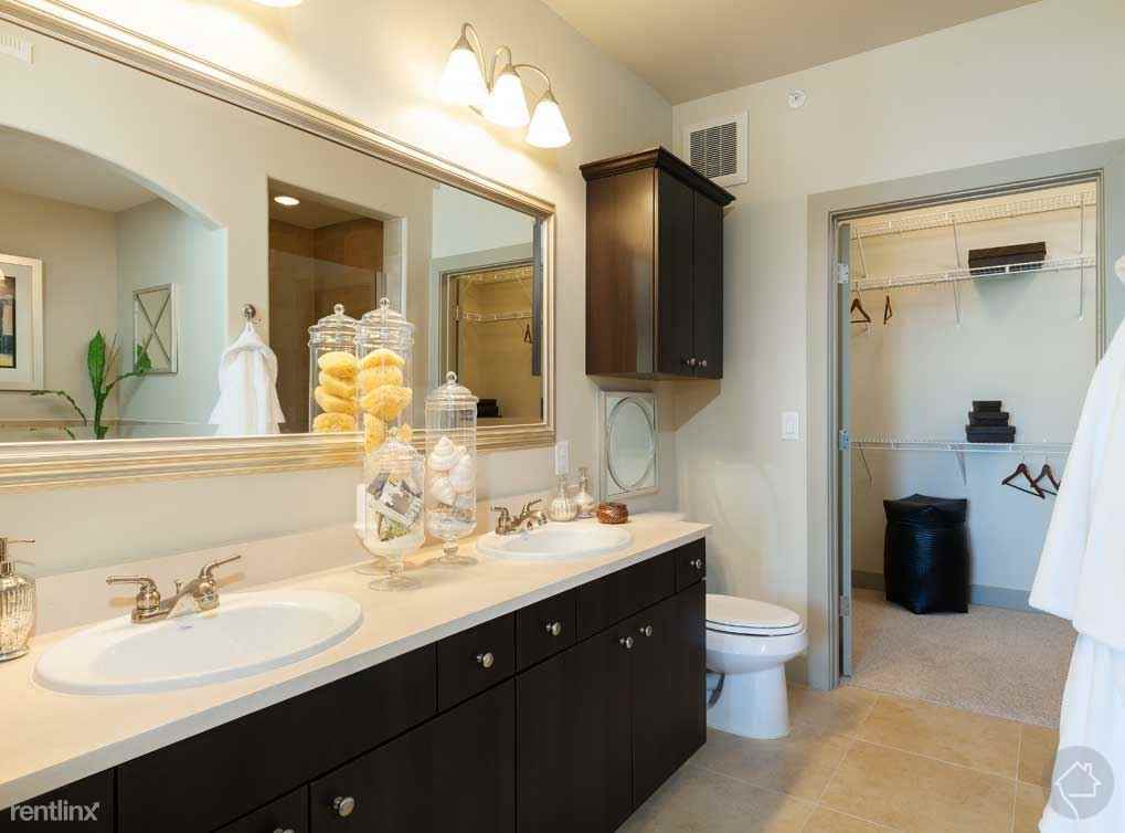 AMLI River Oaks - Photo 3 of 3