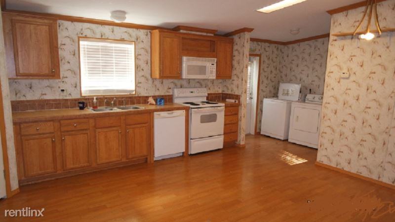 4640 Olive Dr - Photo 2 of 6