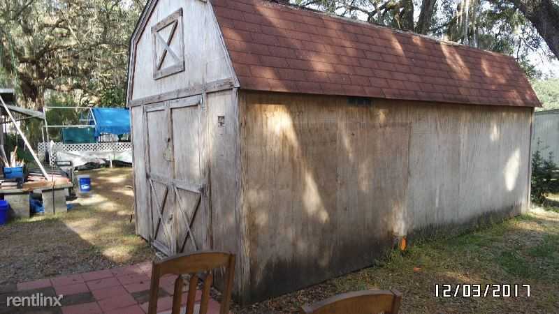 4640 Olive Dr - Photo 3 of 6