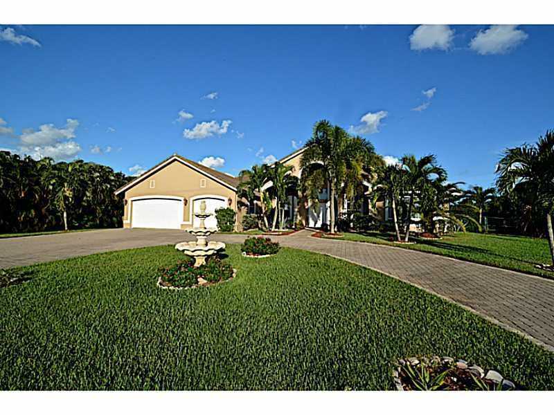 3142 SW 118th Terrace - Photo 3 of 24