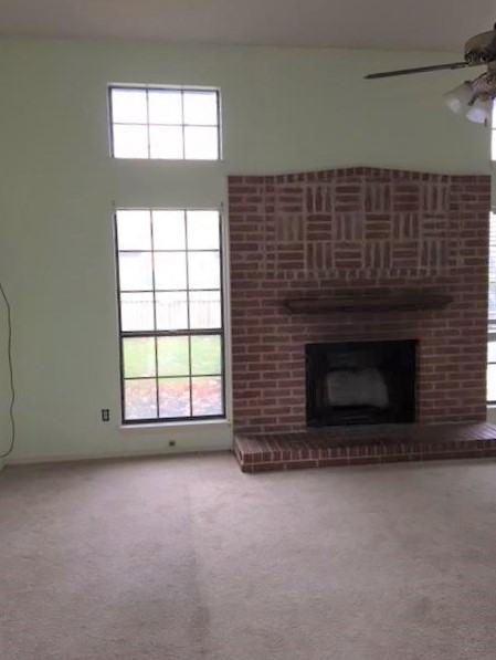 1910 Kingwood Dr - Photo 2 of 9
