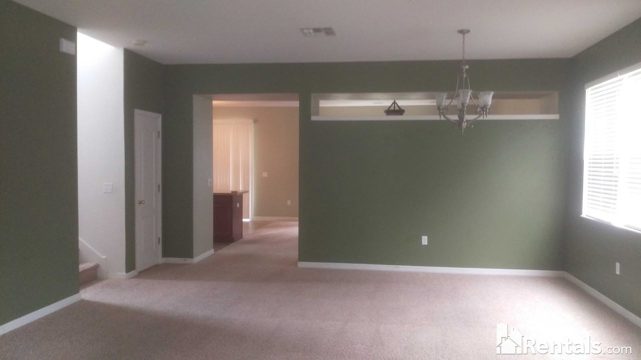 18828 Litzau Ln - Photo 2 of 10