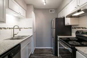 featured image of 3400 Joyce Ln