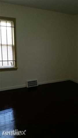14823 Kilbourne St - Photo 2 of 4