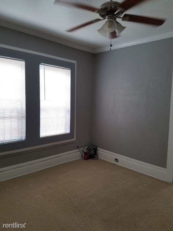 1420 22nd St N - Photo 2 of 12