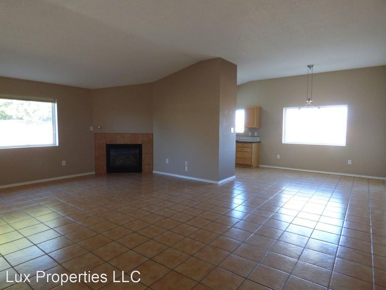 10408 Toledo St Nw - Photo 3 of 36