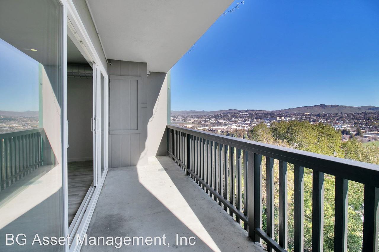 50 Frey Place - Photo 2 of 14