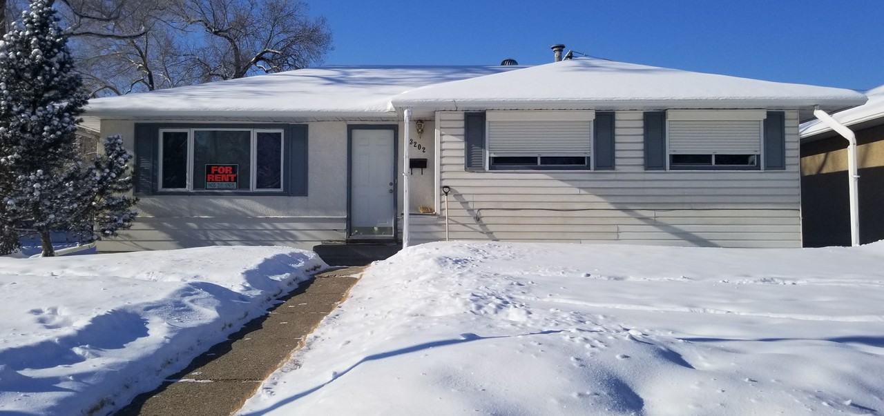 3202 44A Avenue Apartments in Mountview, Red Deer, AB T4N 3J7 Zumper