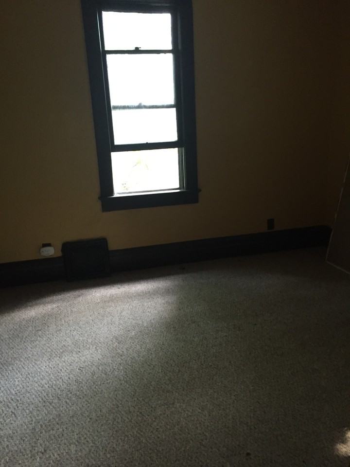 712 Pearl Avenue - Photo 5 of 10