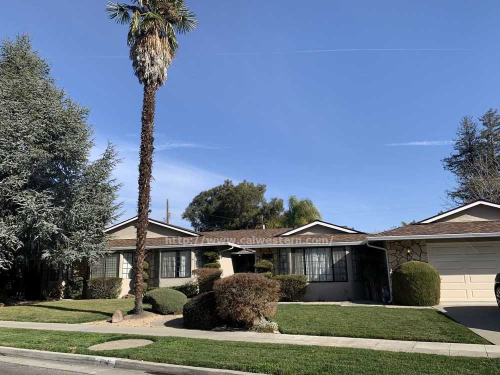 1014 Twin Brook Dr - Photo 2 of 24