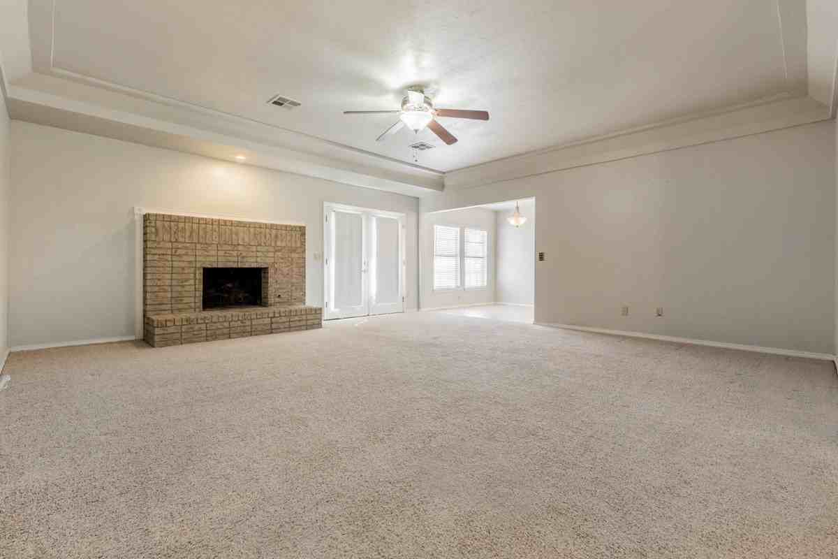 7720 Northgate Avenue - Photo 2 of 16