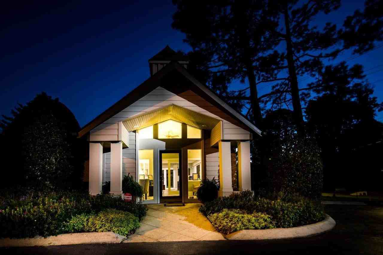 Pinehurst On Providence - Photo 7 of 48