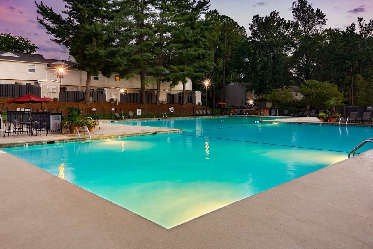 Pinehurst On Providence - Photo 2 of 48