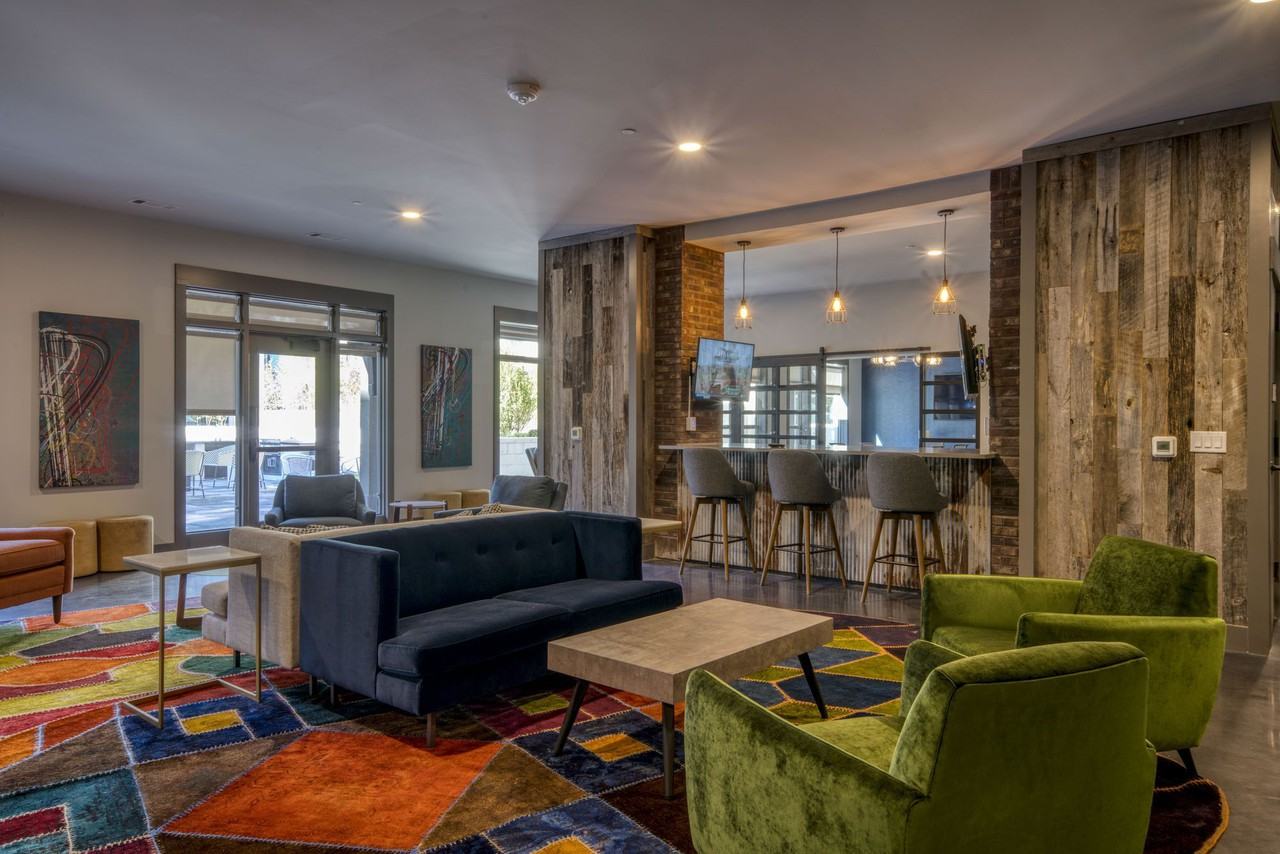 Residences at Capitol View - Photo 7 of 34