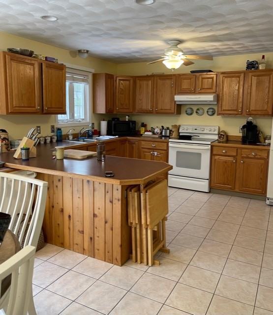 144 Richmond Townhouse Rd - Photo 3 of 10