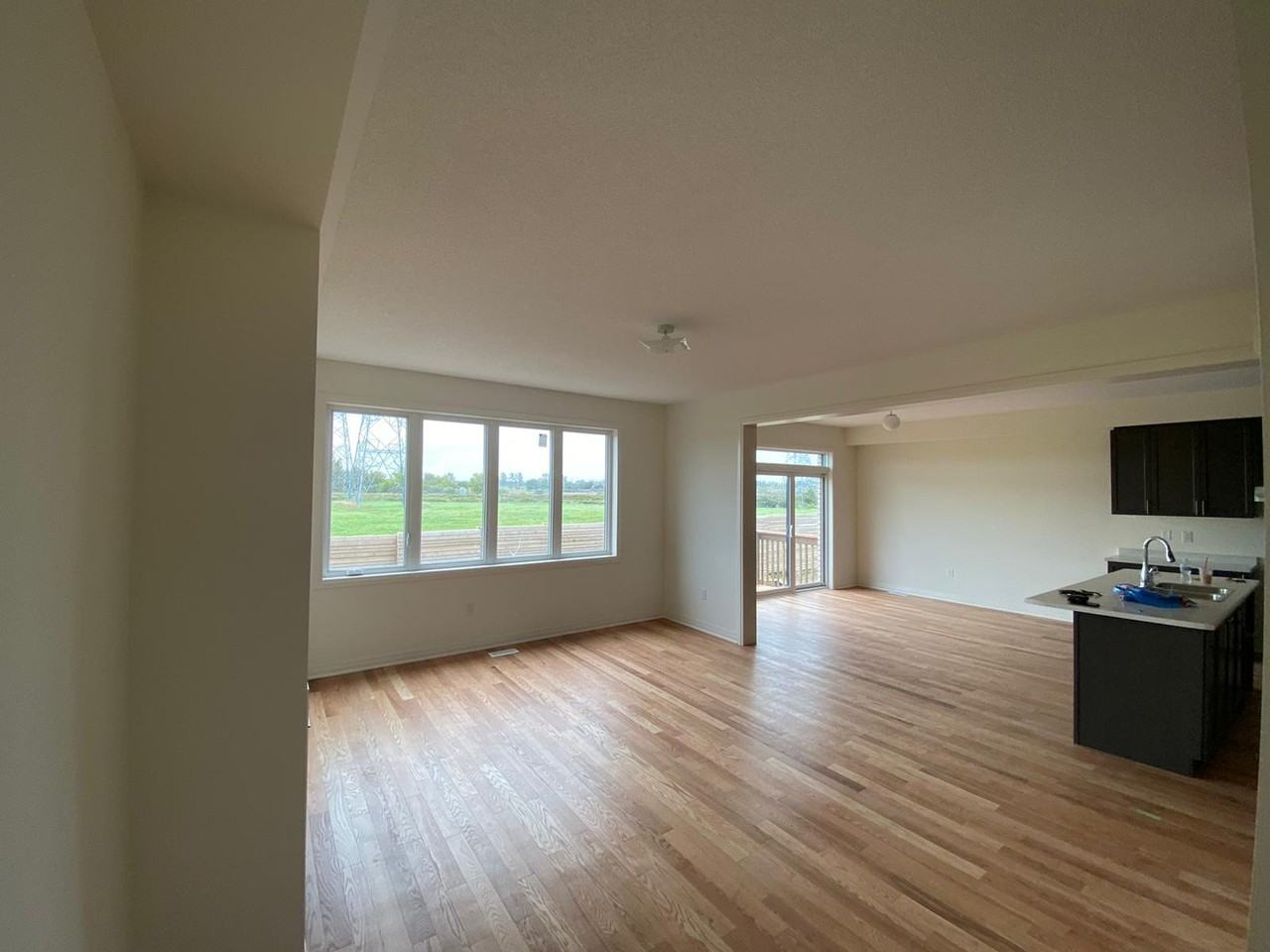 Yacht Drive - Photo 3 of 11