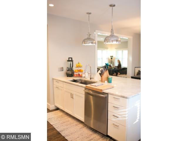 315 Busch Terrace - Photo 2 of 17