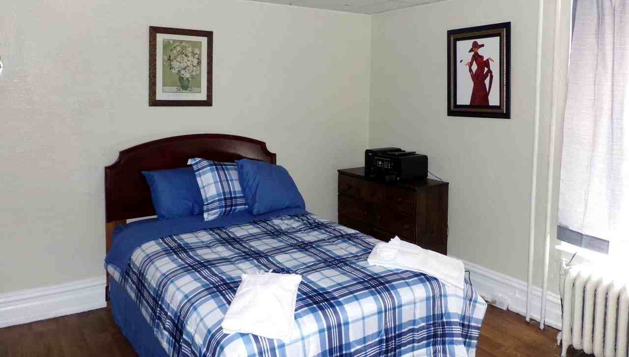 American Plaza & & 2nd St #2ndFLAPT - Photo 2 of 27