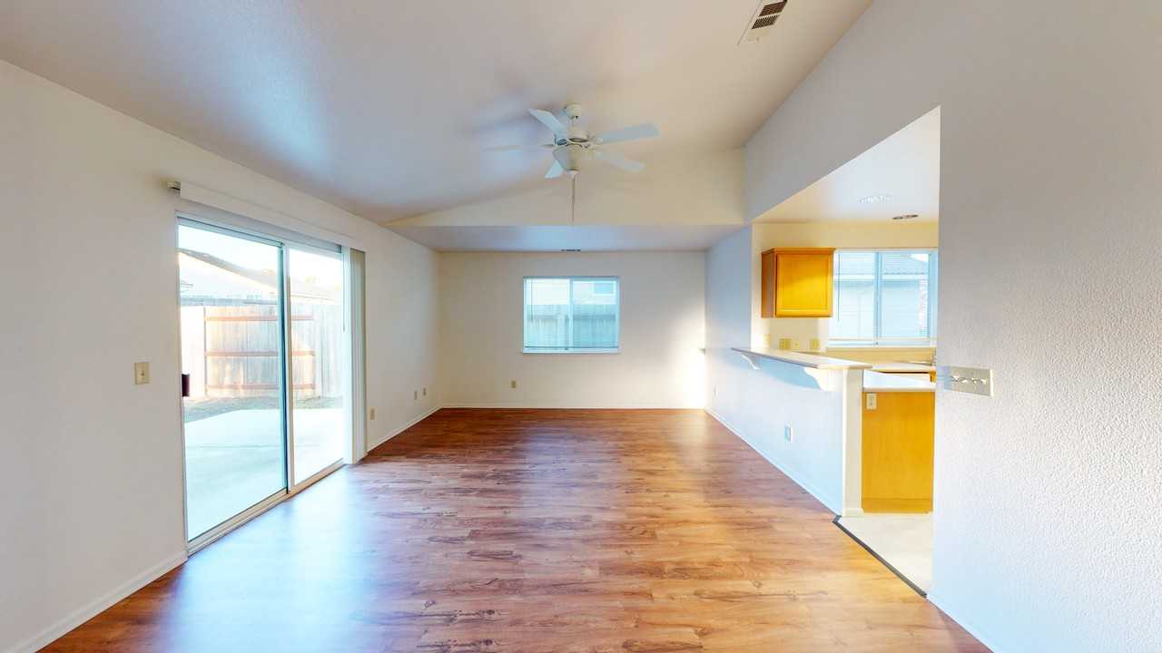 Vandenberg Family Homes Apartments 602 Juniper Street, Vandenberg Air