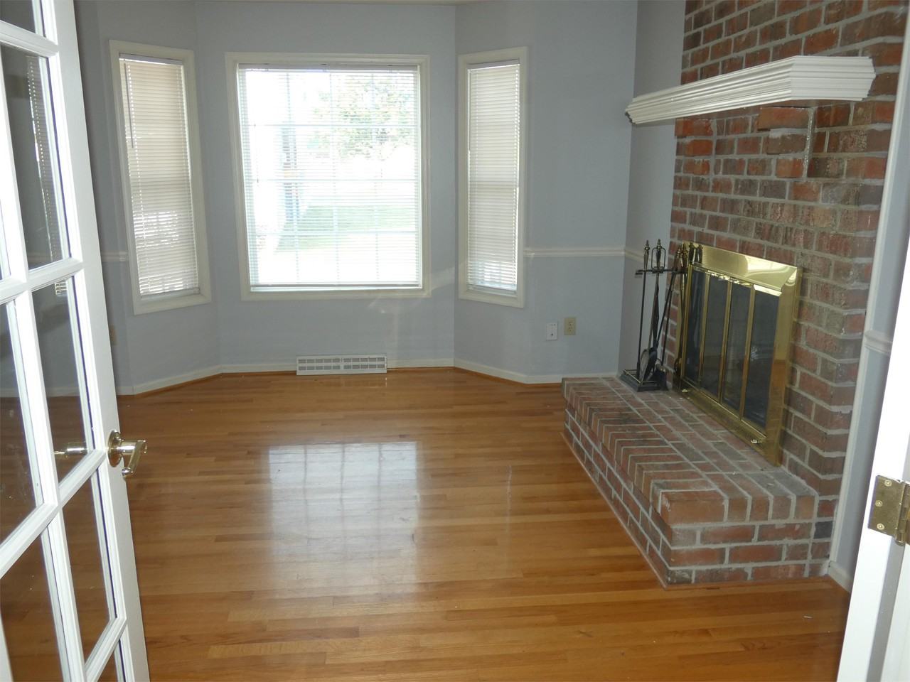 2623 Van Buren St #A - Photo 3 of 50