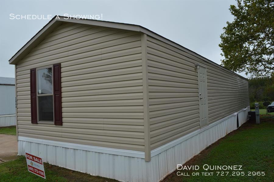2864 Mark Cir - Photo 2 of 13