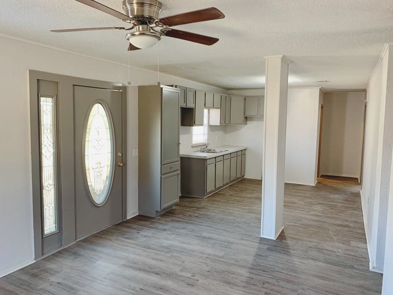 1160 Van Zandt St #1 - Photo 3 of 8