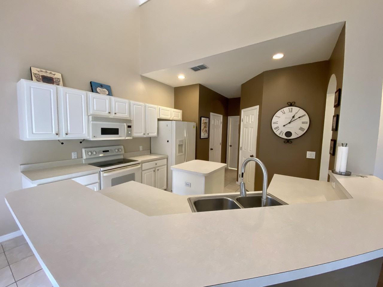 74 Burnt Pine Dr #1 - Photo 7 of 31