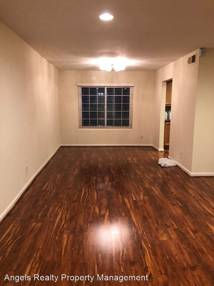 52 N Sierra Bonita Ave #10 - Photo 3 of 5