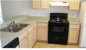 332 Michael Ct - Photo 2 of 6