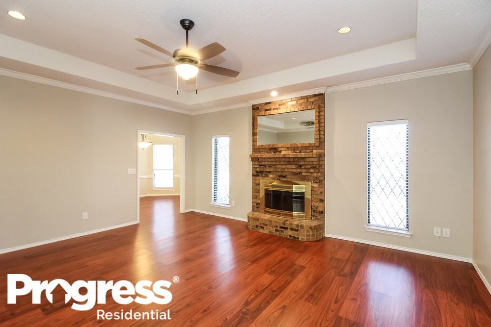 7709 Harmony Dr - Photo 2 of 16