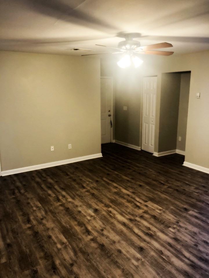 Residences at St George - Photo 2 of 19