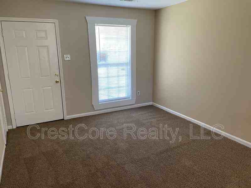 5314 Bradcliff St - Photo 2 of 10