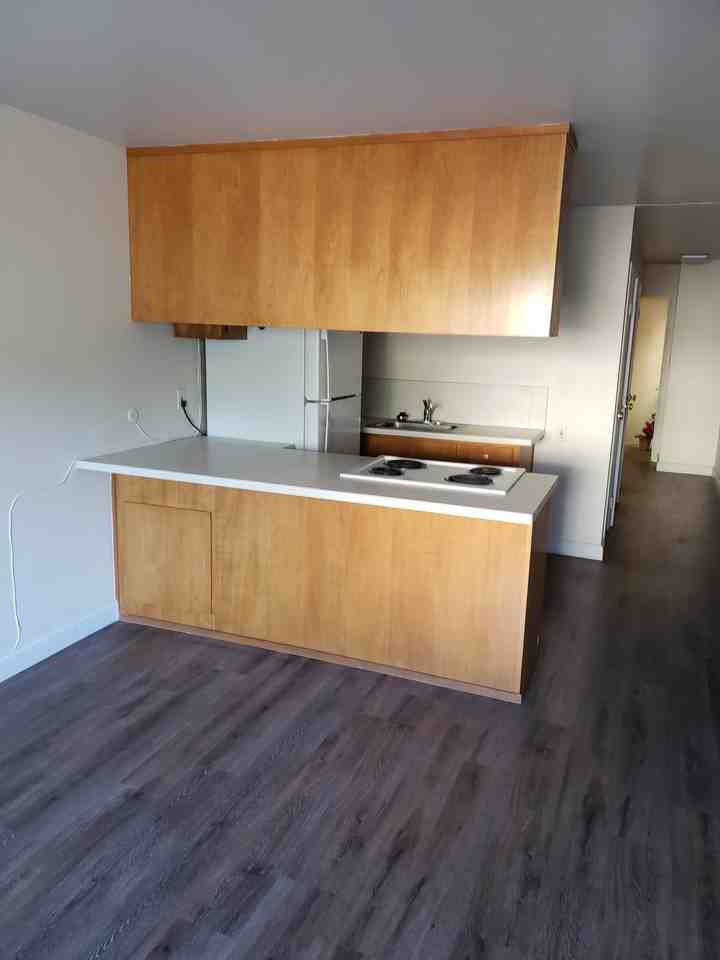 Telegraph Ave - Photo 2 of 3