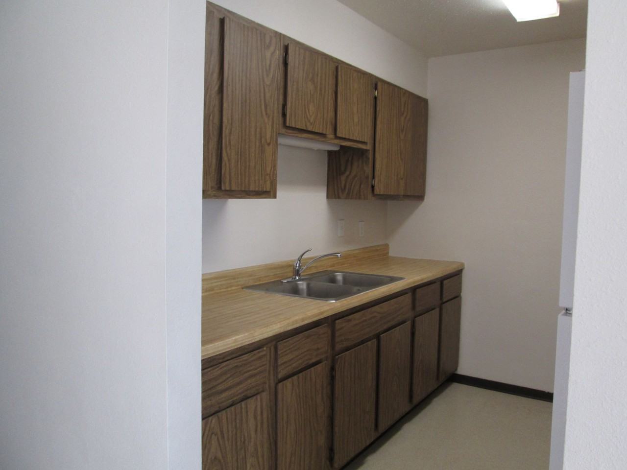 Harrison Apartments - Photo 5 of 6