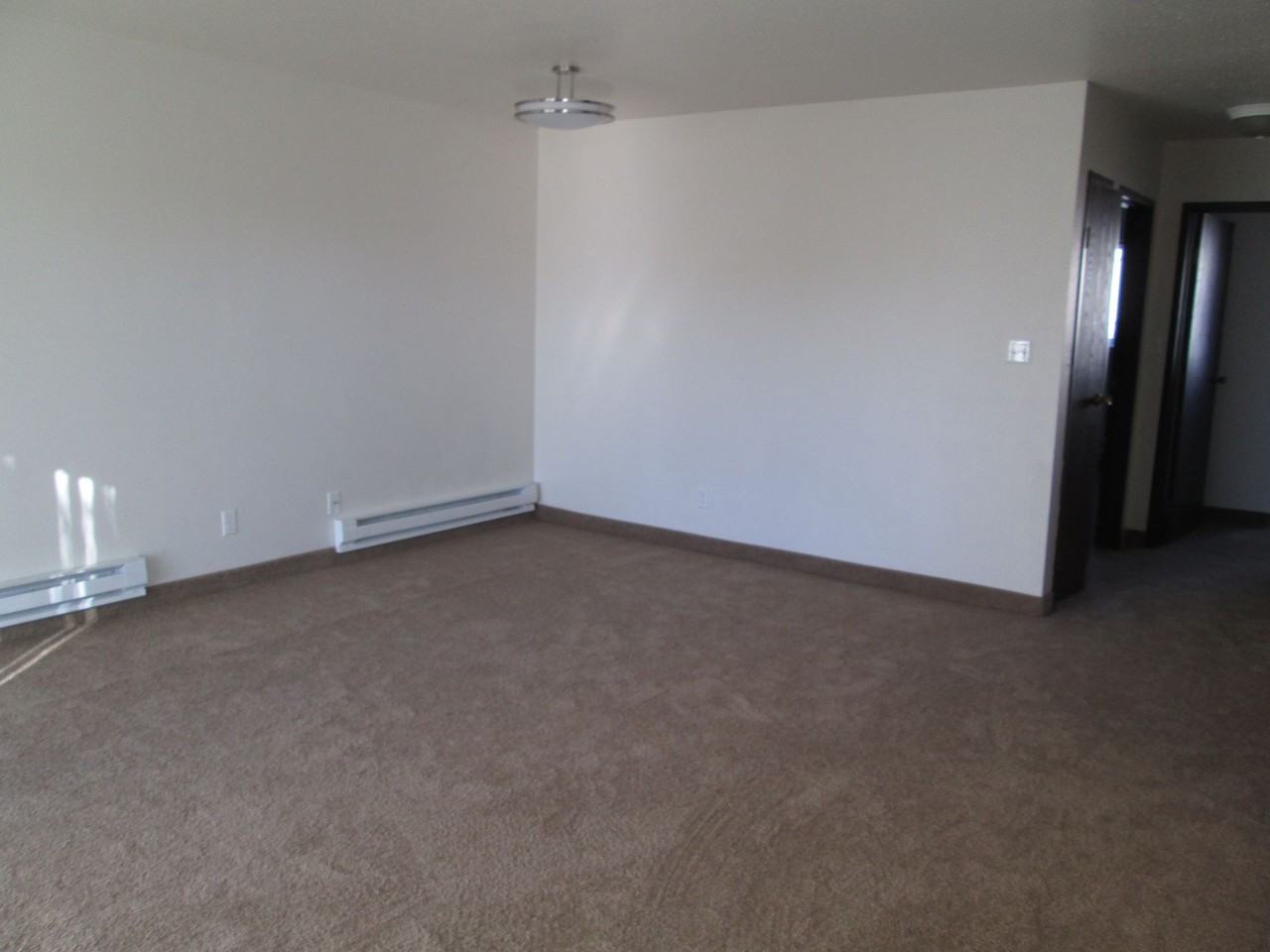 Harrison Apartments - Photo 6 of 6